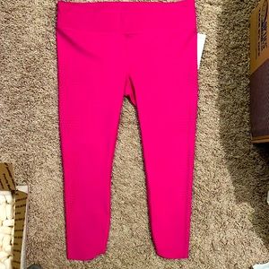 Athleta Velocity Laser Cut Capri Electric Fuchsia size Large